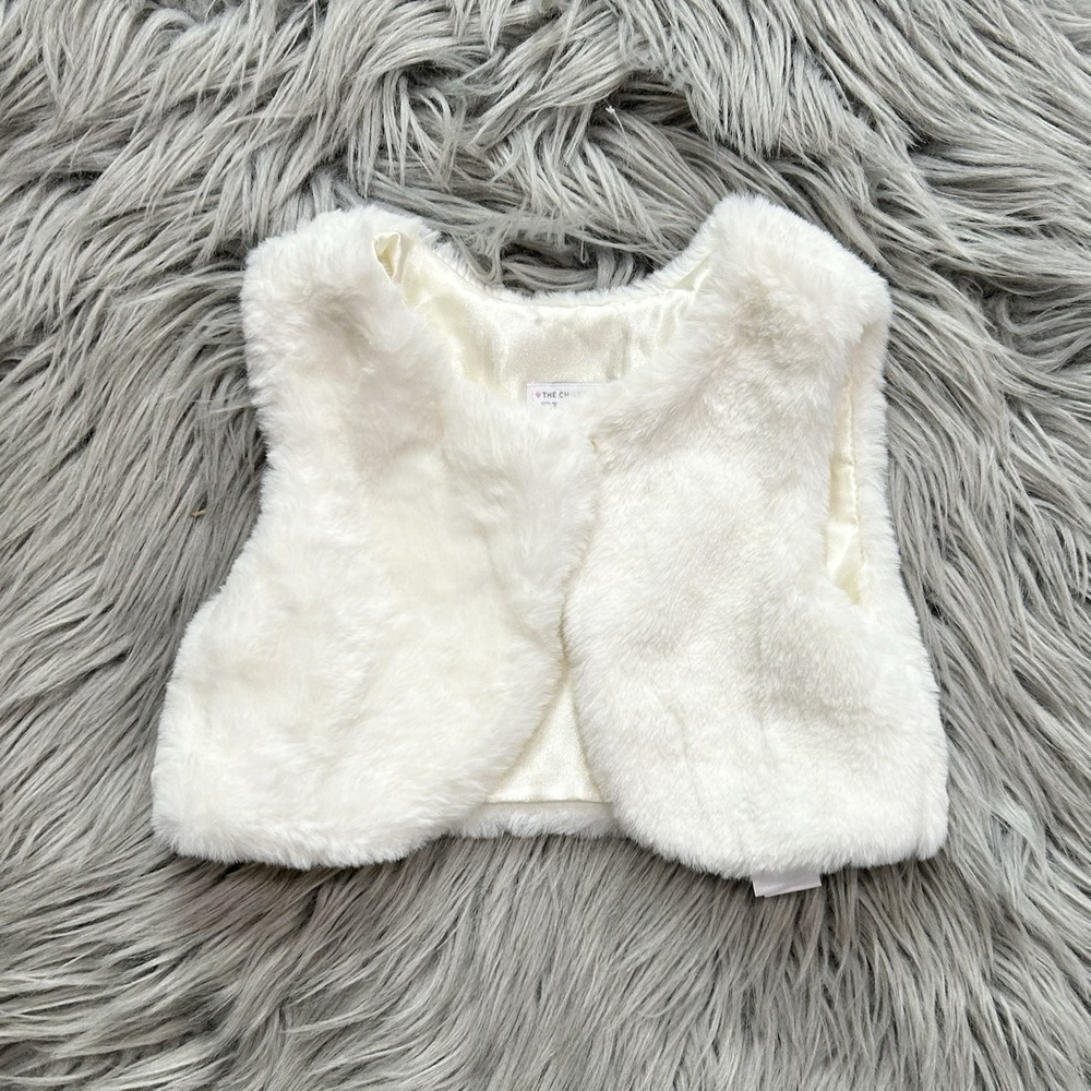 Children's Place Baby Girls White Faux Fur Vest Size 3-6 Month